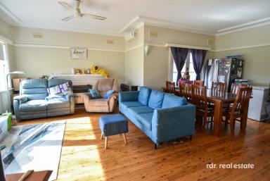 House For Sale - NSW - Inverell - 2360 - CALL CHISHOLM HOME  (Image 2)