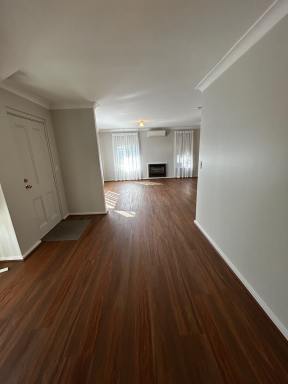House Leased - WA - Glendalough - 6016 - $850 per week - Close to CBD | Spacious Living Areas | Quiet Cul-de-sac  (Image 2)
