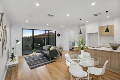 Townhouse For Lease - SA - Hectorville - 5073 - [$ 670/week] 3-bedroom townhouse with low maintenance in Hectorville 5073  (Image 2)