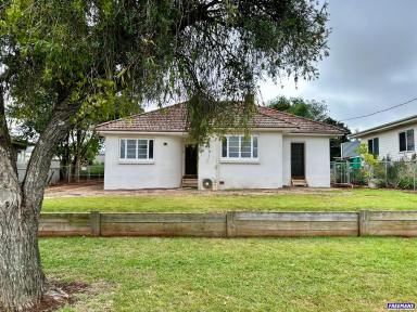 House Leased - QLD - Kingaroy - 4610 - Character Home on 1,012 m² Block  (Image 2)