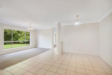 House For Lease - QLD - Middle Ridge - 4350 - Relaxed Living in a Quiet, Well-Located Family Home  (Image 2)