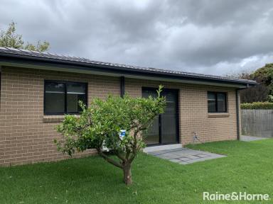 House For Lease - NSW - Balaclava - 2575 - Charming Two-Bedroom Home - Convenient Location!  (Image 2)
