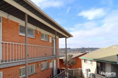 Unit For Lease - TAS - Launceston - 7250 - Freshly renovated  (Image 2)