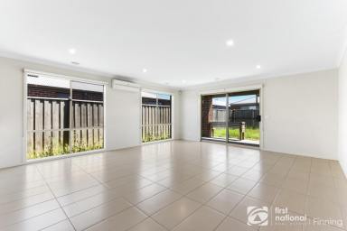 House For Sale - VIC - Clyde - 3978 - Your Dream Home Awaits in the Prestigious Eliston Estate!  (Image 2)