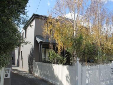 Townhouse For Lease - VIC - Windsor - 3181 - 3 bedroom townhouse with TWO living areas  (Image 2)