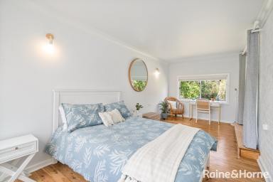 House For Sale - NSW - Greenwell Point - 2540 - Waterfront Paradise  (Image 2)