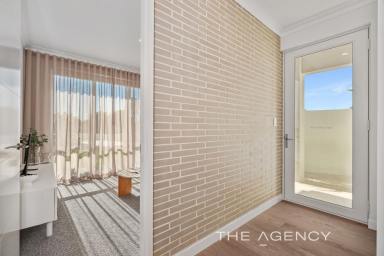 House For Sale - WA - Duncraig - 6023 - New Keys, New Chapter!  (Image 2)
