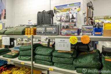 Business For Sale - QLD - Mackay - 4740 - Established Business - Looking for New Owners!  (Image 2)