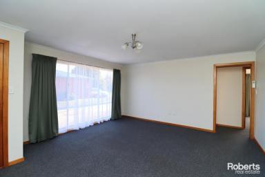 House For Lease - TAS - Mowbray - 7248 - ONLY 2 ON THE BLOCK  (Image 2)