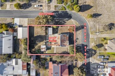 House Auction - VIC - Ararat - 3377 - 994sqm Prime Corner Allotment with up to 6 Months Settlement – Develop, Renovate or Invest  (Image 2)