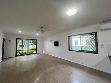 Flat For Lease - NSW - Grafton - 2460 - RENOVATED UNIT HEART OF GRAFTON  (Image 2)
