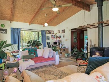 House For Sale - VIC - Bruthen - 3885 - COUNTRY HOME WITH BUSHLAND VIEWS  (Image 2)