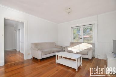 House For Sale - TAS - Swan Point - 7275 - Charming Cottage Retreat Just Moments from the River  (Image 2)