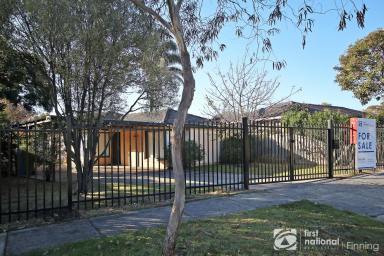 House For Sale - VIC - Cranbourne - 3977 - Great Investment Opportunity in Prime Cranbourne Location!  (Image 2)
