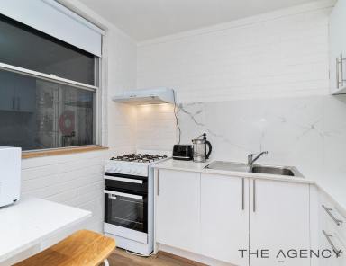 Apartment For Sale - WA - South Perth - 6151 - Stunning Inner-City Lifestyle Apartment with River & City Views  (Image 2)