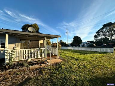 House Leased - QLD - Kingaroy - 4610 - Charming Timber Home of Roughly 800sqm block  (Image 2)