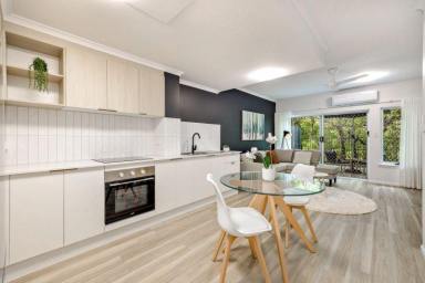 Townhouse For Sale - QLD - Manoora - 4870 - 2 Bed Town House For sale, fully renovated  (Image 2)