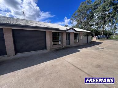 Unit For Lease - QLD - Kingaroy - 4610 - 3 Bedroom Brick Duplex - Great Unit!  (Image 2)
