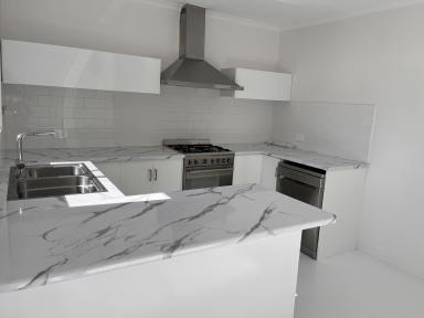 House For Lease - QLD - Tewantin - 4565 - Unfurnished - 3 Bedroom Cottage in Tewantin  (Image 2)
