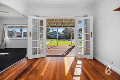House For Sale - NSW - Singleton - 2330 - Character Filled Three Bedroom Weatherboard Home  (Image 2)