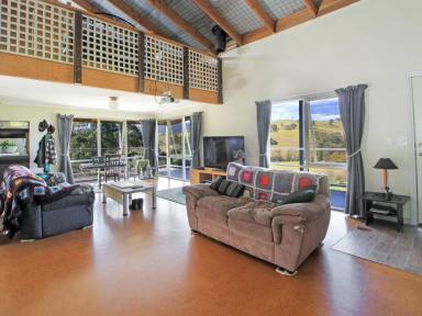Farmlet For Sale - VIC - Dargo - 3862 - MOUNTAIN RETREAT - DARGO  (Image 2)