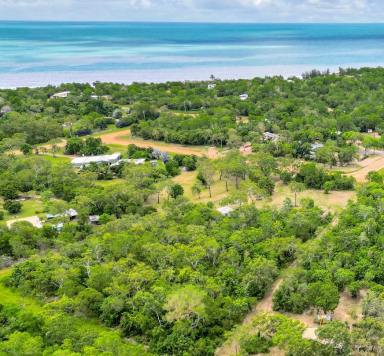 House For Sale - NT - Dundee Beach - 0840 - The Fishing Shack!  (Image 2)
