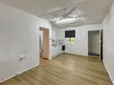 Unit For Lease - QLD - Newtown - 4350 - Renovated Unit in Newtown  (Image 2)