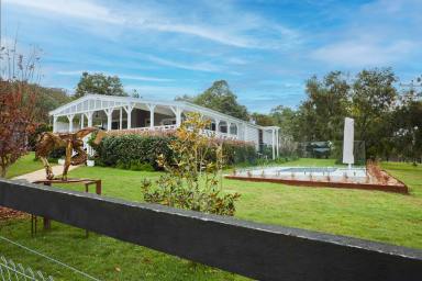 House For Sale - NSW - Sugarloaf - 2420 - Sugar Del - A 27 Acre Escape Where  Country Charm Meets Relaxed Luxury  (Image 2)