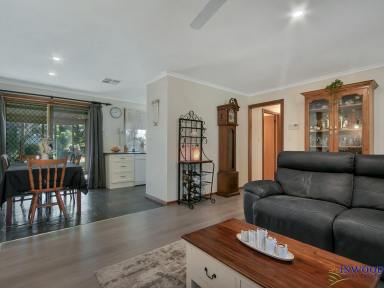 House For Sale - SA - Mount Pleasant - 5235 - Exquisitely presented turn-key home on extra large 1138 m2 block, established gardens. Inspection by appointment.  (Image 2)