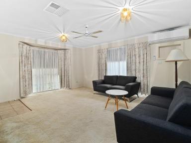 Unit For Sale - NSW - Tocumwal - 2714 - Quiet Court Location Close to Golf Course  (Image 2)
