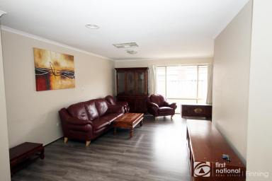 House For Lease - VIC - Narre Warren South - 3805 - Great family home  (Image 2)
