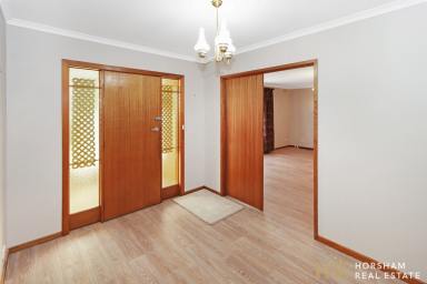 House For Lease - VIC - Horsham - 3400 - Spacious Family Home with Shed in Popular Location  (Image 2)