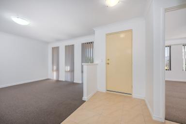 House For Sale - WA - Waikiki - 6169 - Exceptional Family Living  (Image 2)