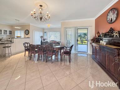 Acreage/Semi-rural For Sale - NSW - Inverell - 2360 - Quality Family Home in a Premier Location  (Image 2)
