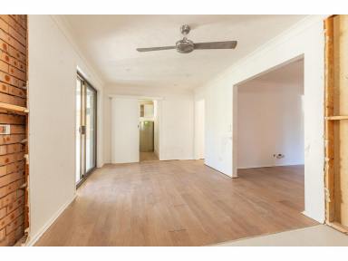 House Auction - NSW - Forster - 2428 - Potential plus - 3 Bedroom brick and tile home  (Image 2)