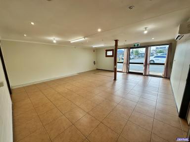 Retail For Lease - QLD - Kingaroy - 4610 - CBD Shop Frontage near large car park  (Image 2)