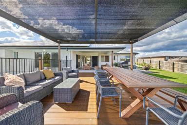 House For Sale - QLD - Chatsworth - 4570 - Effortless Living, Inside and Out  (Image 2)