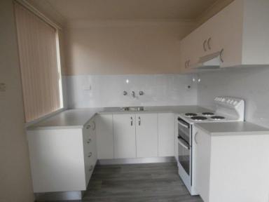 Unit For Lease - NSW - Coniston - 2500 - RENOVATED ONE BEDROOM UNIT!!  (Image 2)