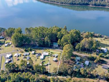 House For Sale - TAS - Bradys Lake - 7140 - The Ideal Getaway!  (Image 2)