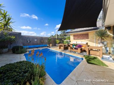 House For Sale - WA - Success - 6164 - Stunning family home  (Image 2)
