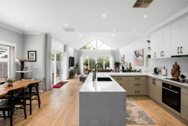 Unit Leased - VIC - Mentone - 3194 - Cathedral Ceiling | Walking Distance | Luxuriating  (Image 2)