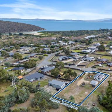 House For Sale - TAS - Carlton - 7173 - Child's Paradise  (Image 2)