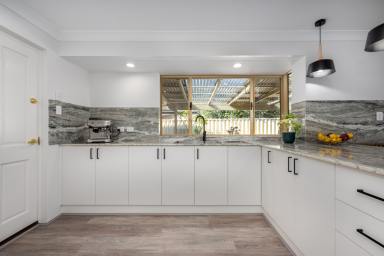 House For Sale - WA - Baldivis - 6171 - Modern Gem in Old Settlers Hills!  (Image 2)