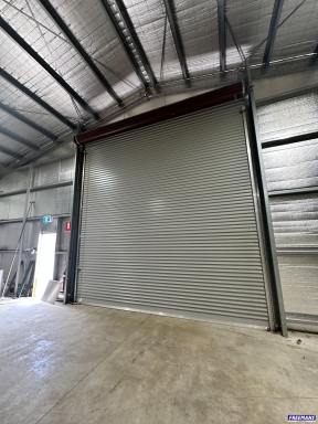 Retail For Lease - QLD - Kingaroy - 4610 - Quality Industrial Shed in Secured Yard  (Image 2)