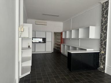 Retail For Lease - VIC - Hamilton - 3300 - Central opportunity  (Image 2)