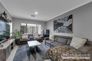 House For Sale - WA - Haynes - 6112 - Modern Family Home in Sought-After Springtime Estate  (Image 2)