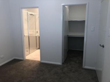 Unit For Lease - WA - Balcatta - 6021 - 2021 Front Villa  (Image 2)
