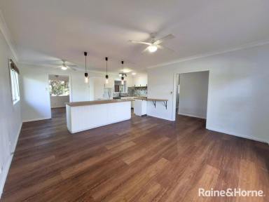 House For Lease - NSW - North Nowra - 2541 - Charming Family Home  (Image 2)