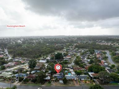 House For Sale - WA - Parmelia - 6167 - Renovation Opportunity on 729sqm Block with Huge Upside  (Image 2)