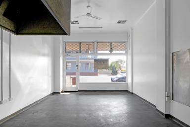 Retail For Lease - QLD - Toowoomba City - 4350 - Food Retail/Takeaway Tenancy - High Exposure CBD Location  (Image 2)